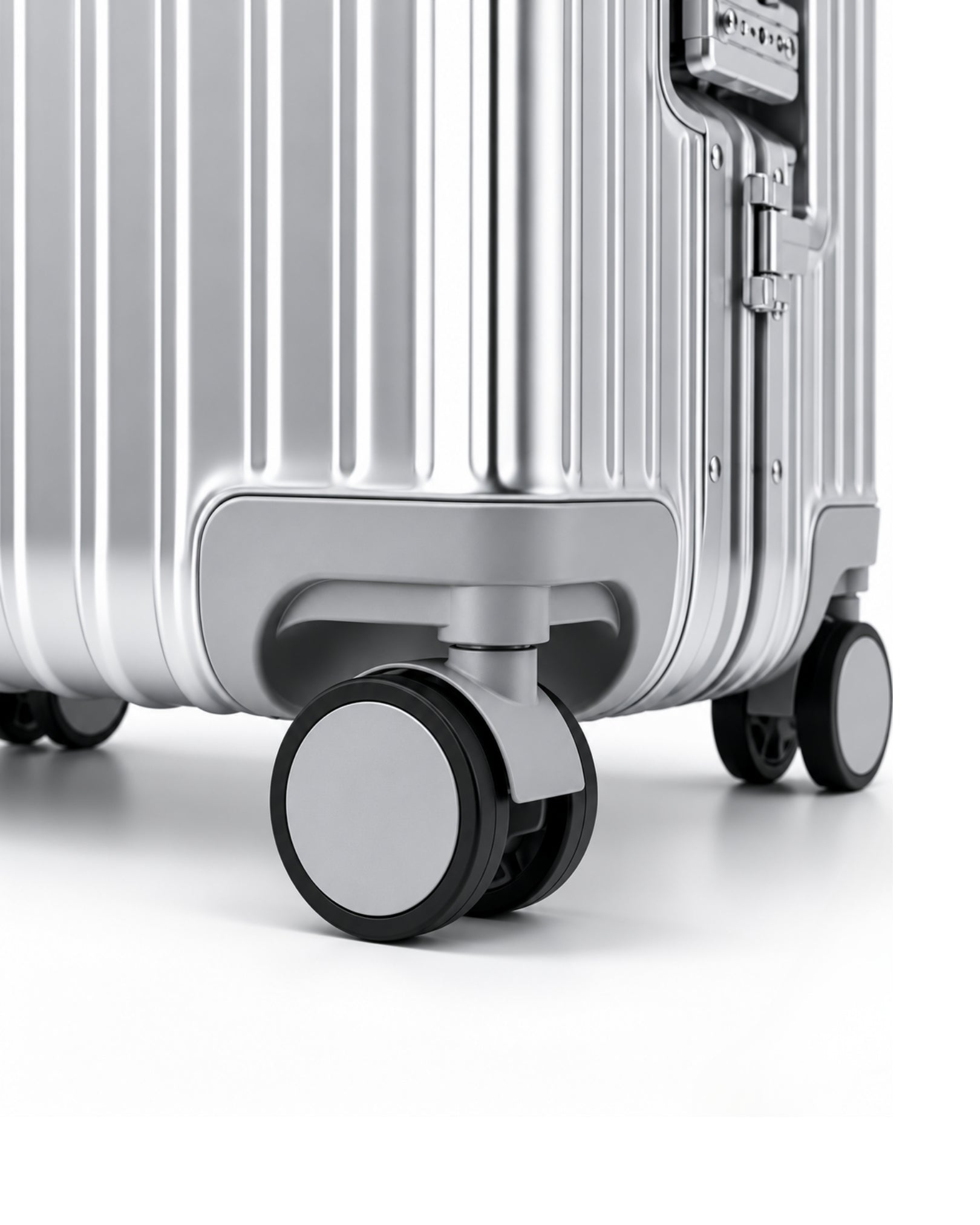 grande valise aluminium 9